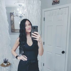 Meet your Posher, Erin